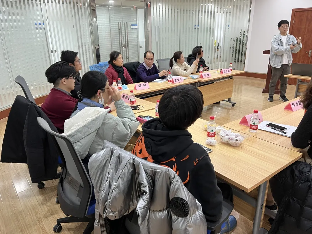 钛虎机器人承办「阳光矫正」科技体验活动