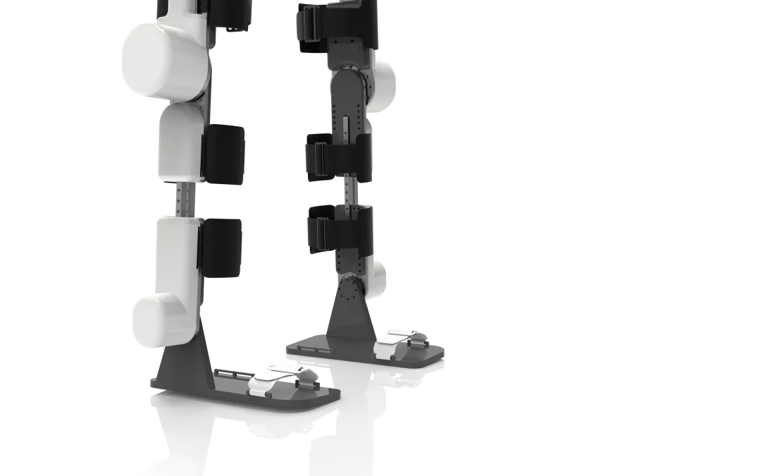 科大讯飞AI开发者大赛圆满落幕 钛虎机器人就外骨骼产品进行展示